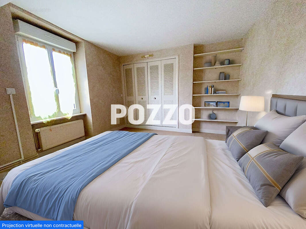 Maison à SAINT-HILAIRE-DU-HARCOUET