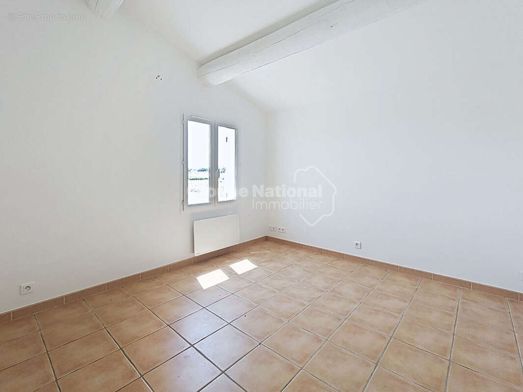 Maison récente  à ROCHEGUDE, d'environ 90 m² au milieu des vignes , Terrain 892 m² - photo 10