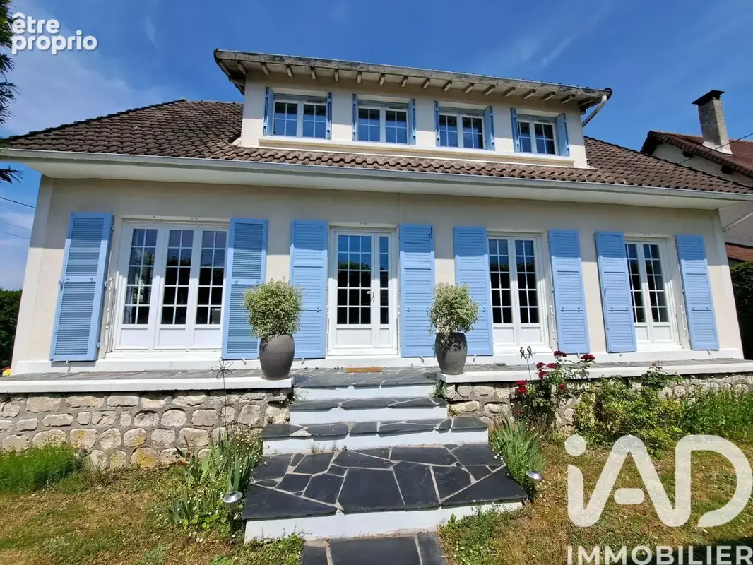 Photo 1 - Maison à SAINTE-GENEVIEVE-DES-BOIS