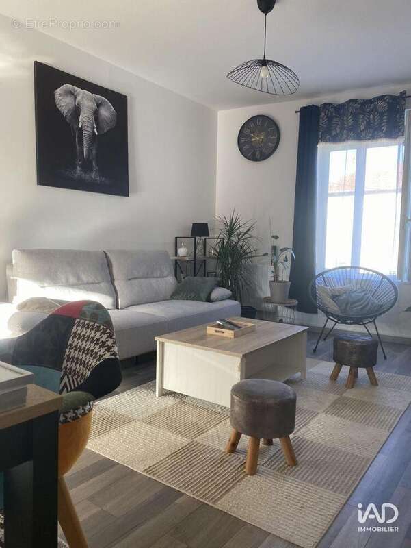 Photo 7 - Commerce à VARANGEVILLE