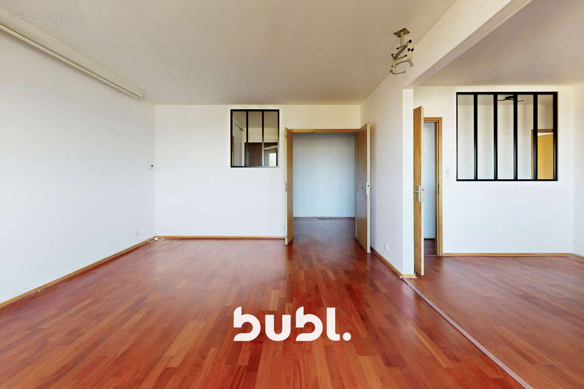 Appartement à RUEIL-MALMAISON