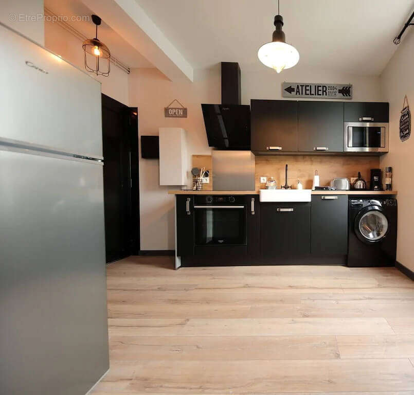 Appartement à PORT-EN-BESSIN-HUPPAIN