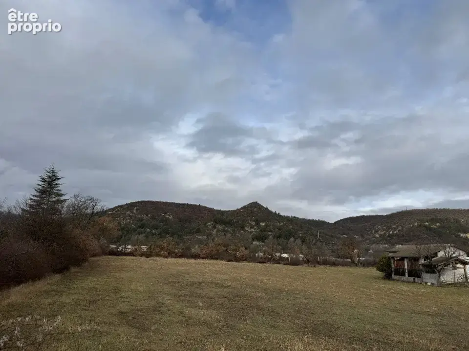 Terrain 506 m² à Digne-Les-Bains  - photo 2