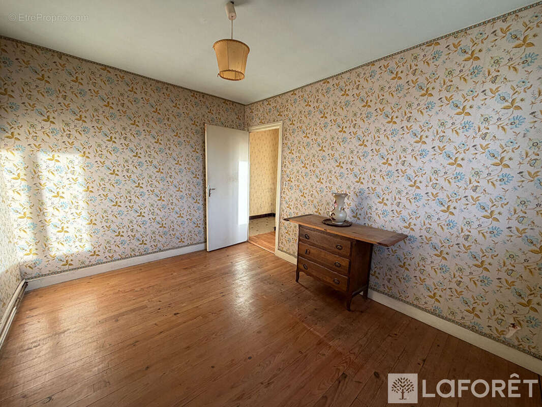 Maison Allanche 4 pièce(s) 101 m2 - photo 6