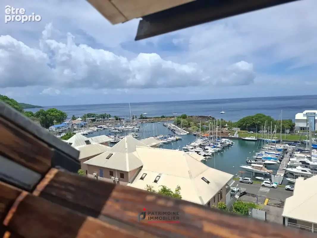 À VENDRE   Appartement avec superbe vue sur la Marina de Rivière-Sens - photo 12