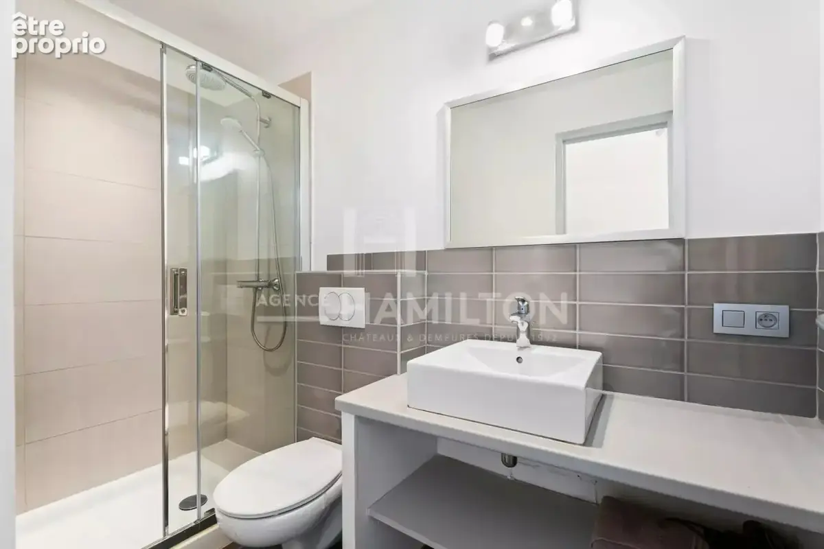 Propriété dException à Biot : Deux Villas Idéales pour Chambres - photo 14