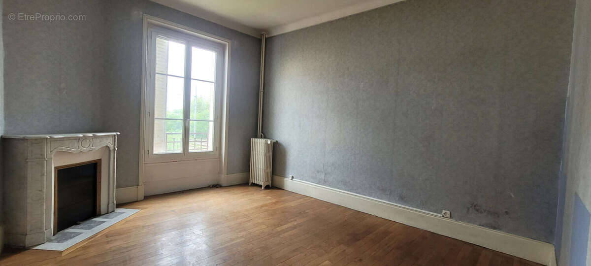 Appartement T3 80.5 m²  / quartier Jacquard - photo 2