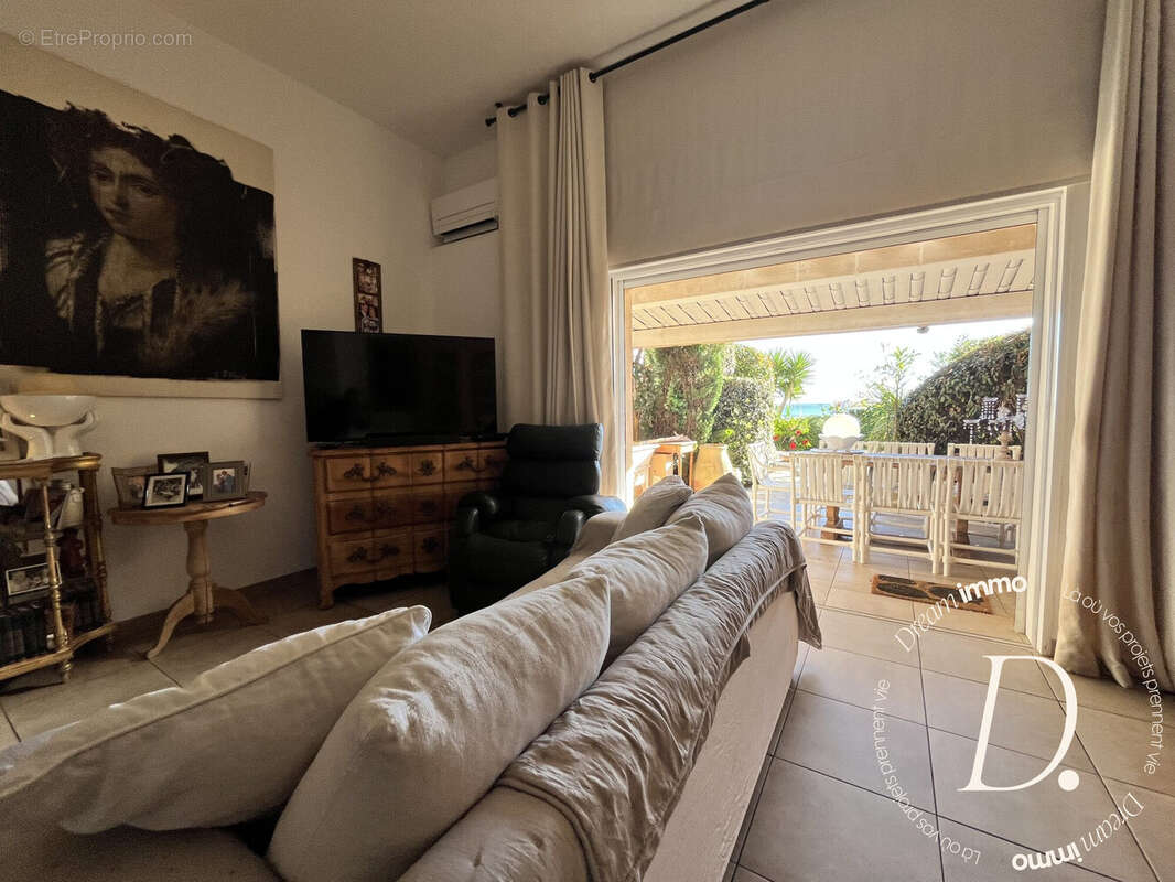 Appartement à HYERES