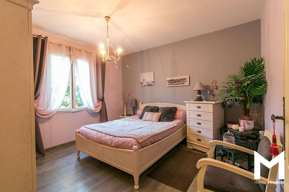 Maison à CHANCELADE