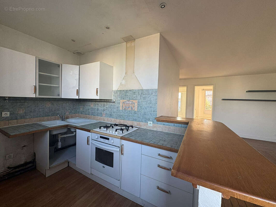 Appartement à AUBERVILLIERS
