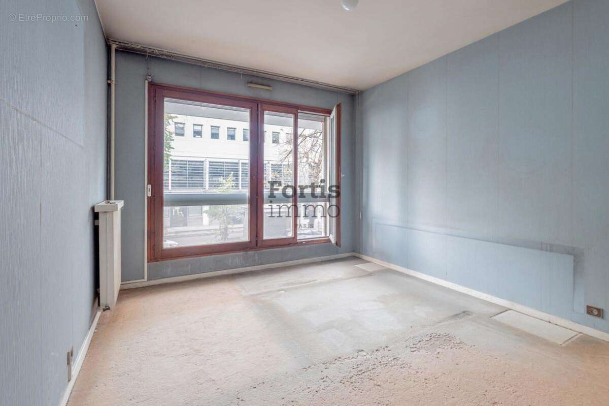 Appartement à PARIS-4E