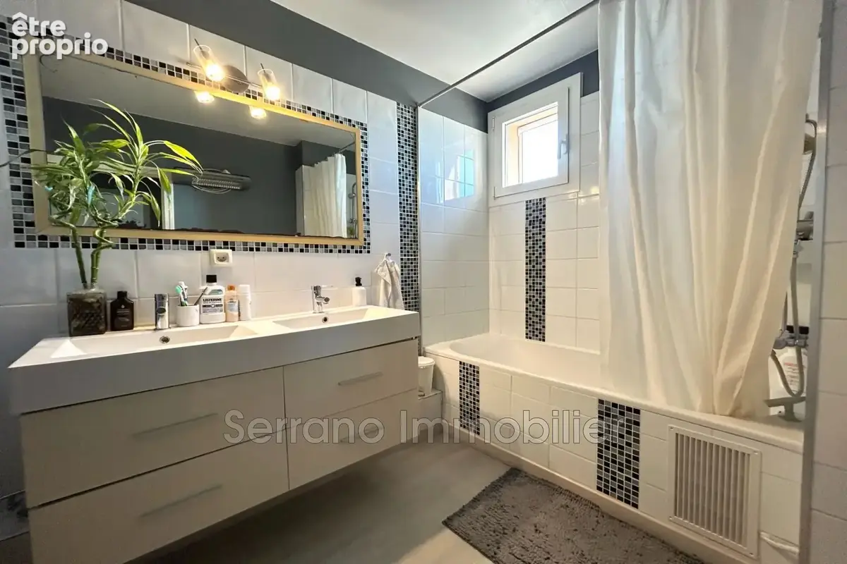 Appartement 5 pièces 97 m² à vendre à Beaucaire (30300) - photo 6