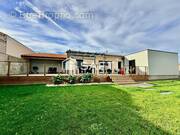 Photo 1 - Maison à MONCOUTANT