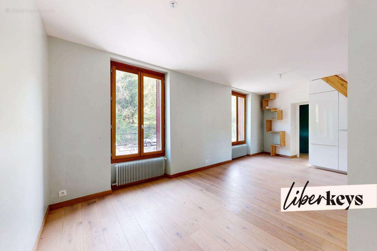 Appartement à CHAVILLE