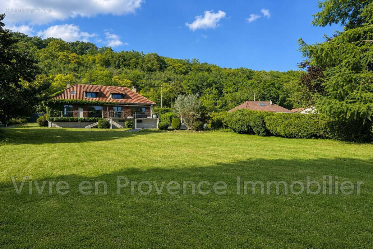 Maison à NANDY