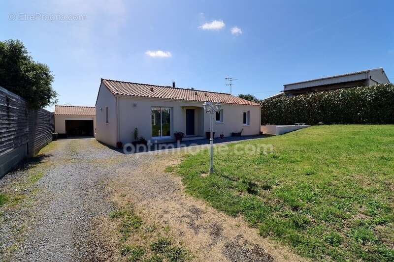 Maison à OUDON