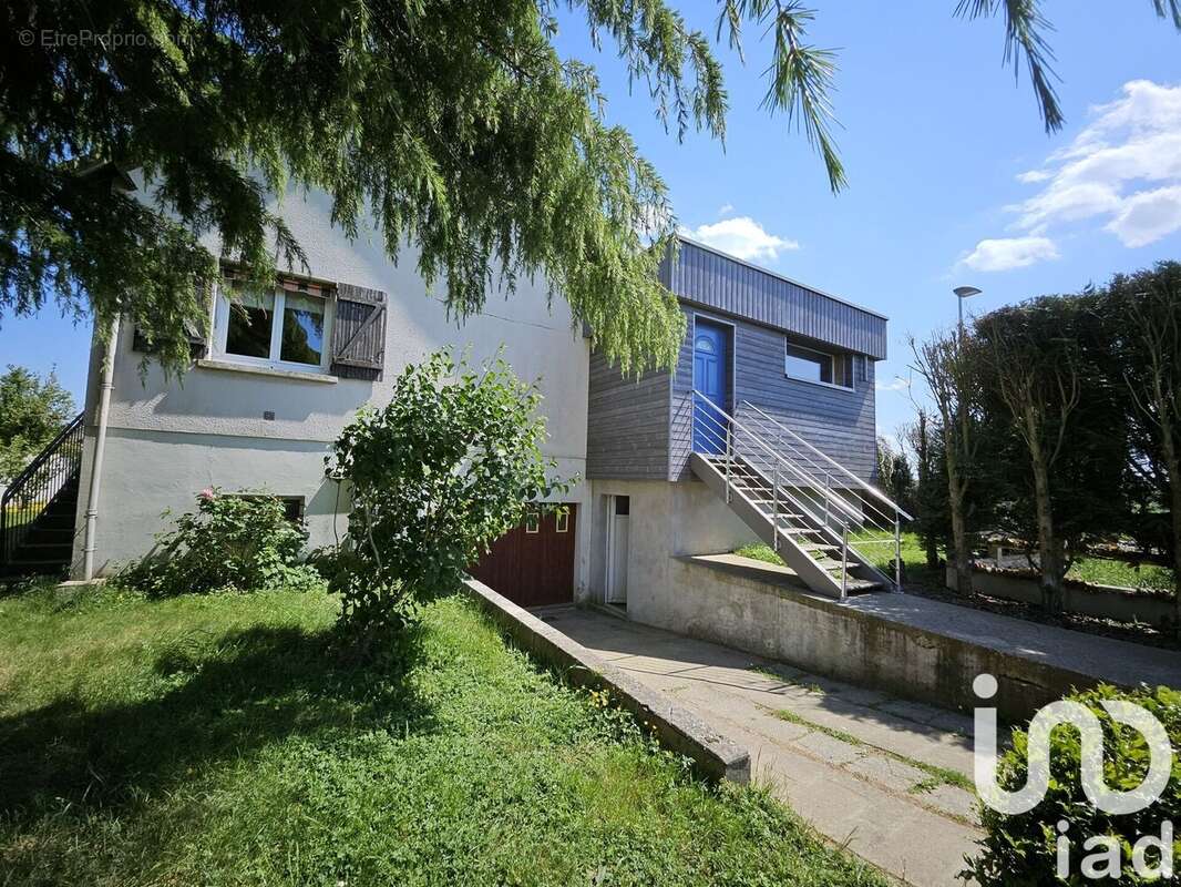 Photo 5 - Maison à BARJOUVILLE