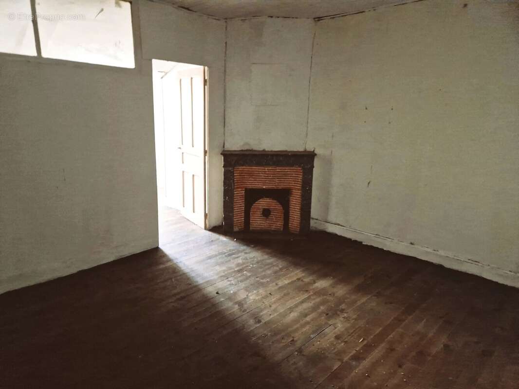 Maison à VILLEFRANCHE-DE-ROUERGUE