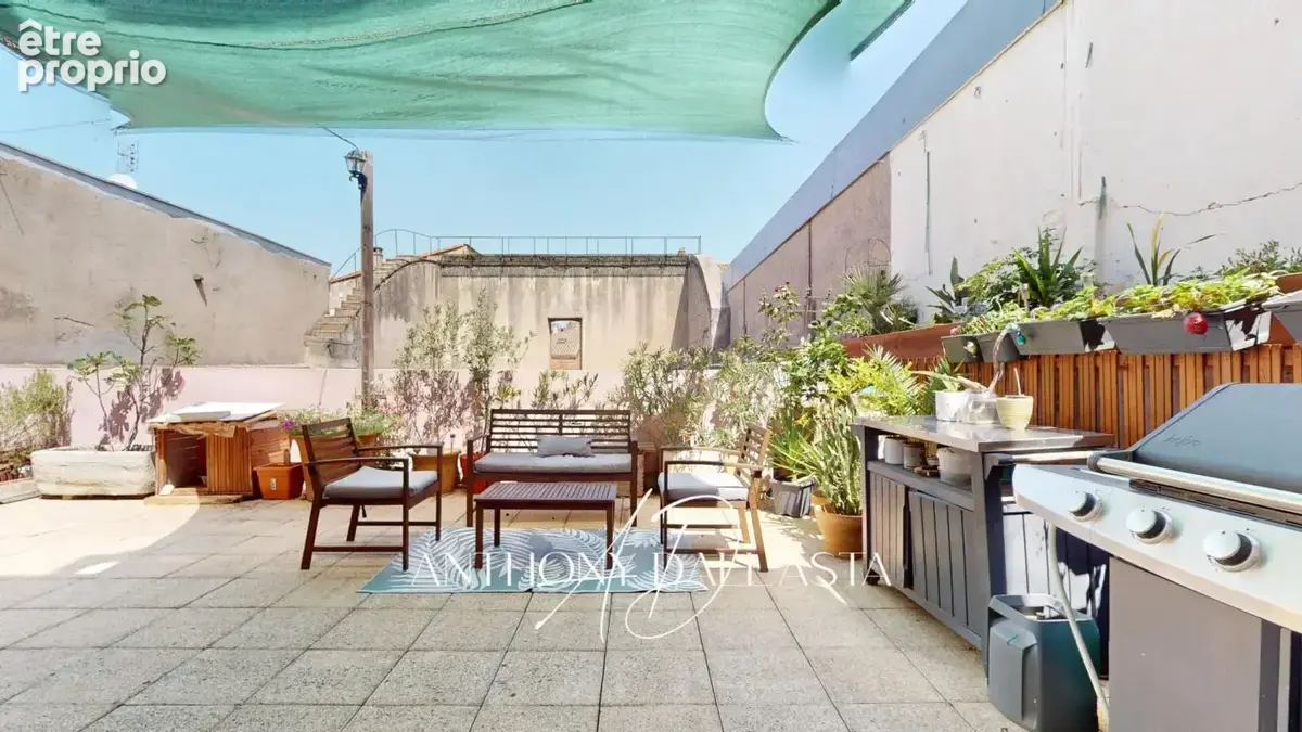 Ensemble immobilier avec appartement de 105 m² avec une grande terrasse, une chambre de bonne et une cave - photo 13