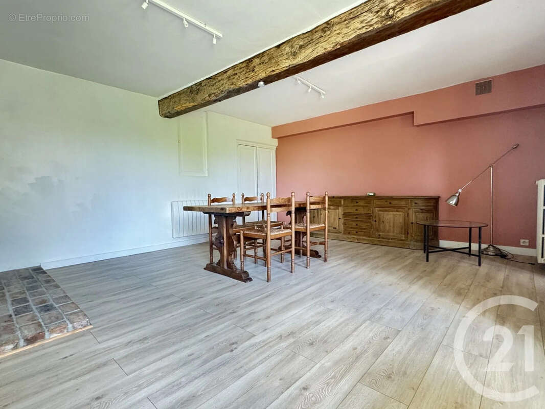Maison 165 m² à Le Mesnil-Simon  - photo 4