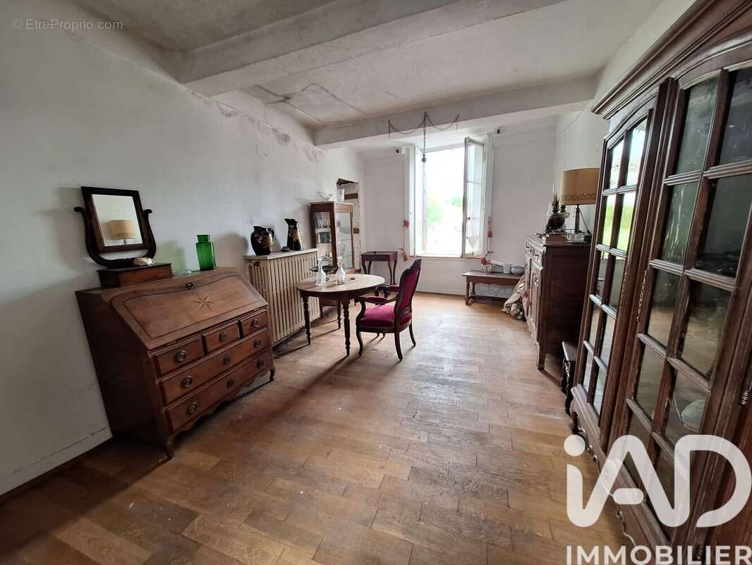 Photo 9 - Maison à MIRECOURT