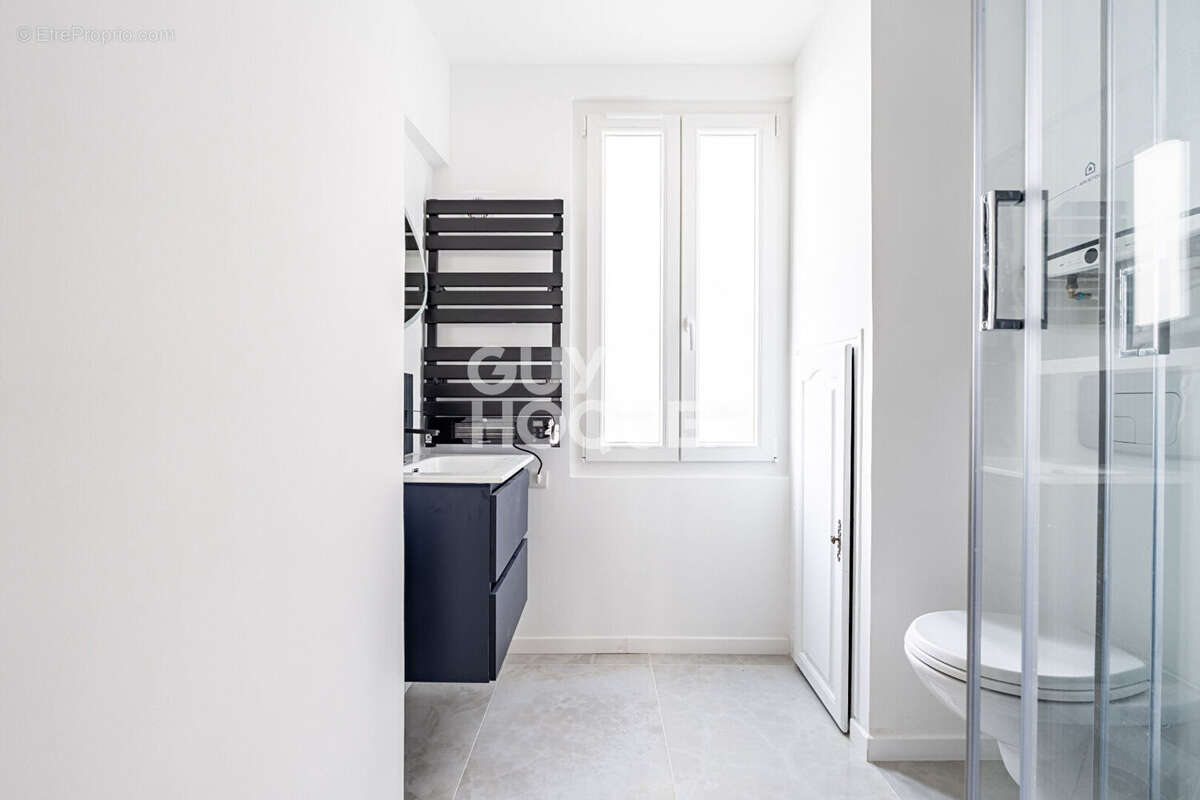 Appartement à ASNIERES-SUR-SEINE