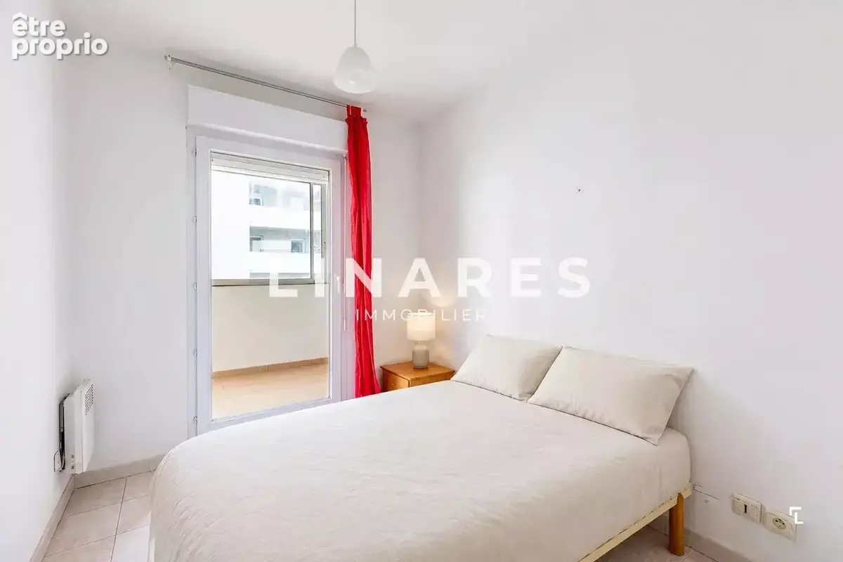 TRAVERSE - Appartement T3 de 48m2 - Terrasse - 13008 - photo 4