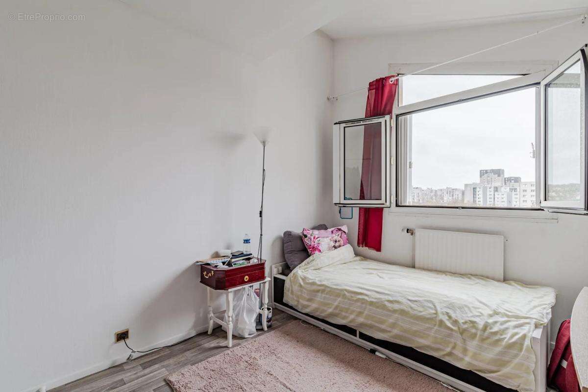 Appartement à DAMMARIE-LES-LYS