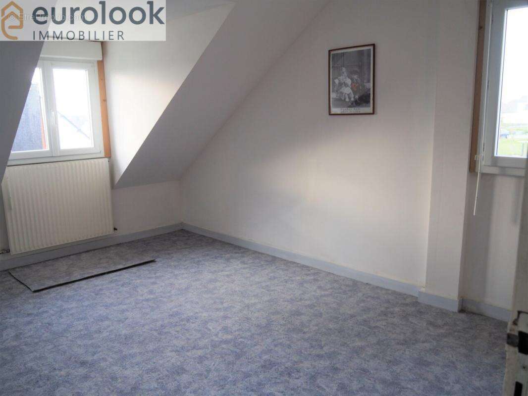 Maison à SAINT-MARCEL