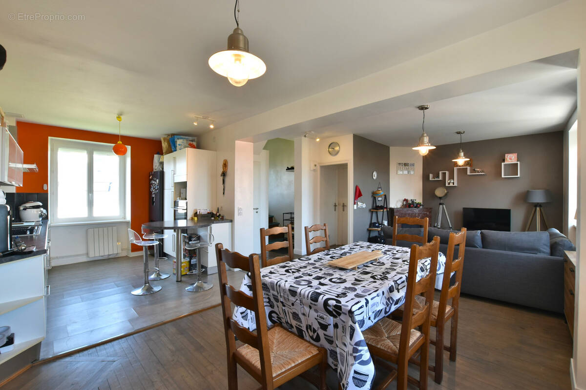 Appartement à KERVIGNAC