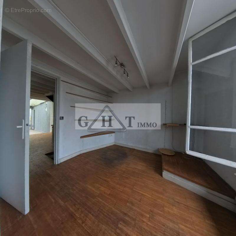 Commerce à MAISONS-ALFORT