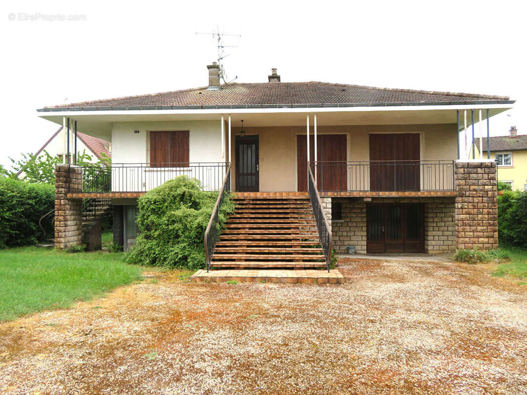 Maison à SAINT-APOLLINAIRE