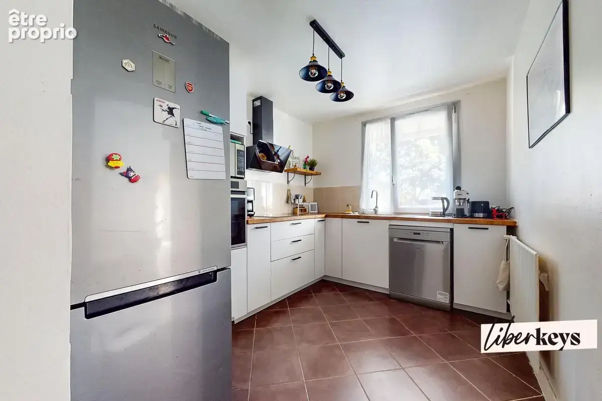 Appartement 5 pièces 93 m² avec balcon, cave et parking – Colombes centre, gare à 10 min) - photo 8