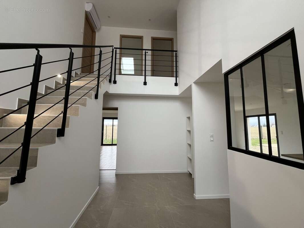 Maison à AISEREY