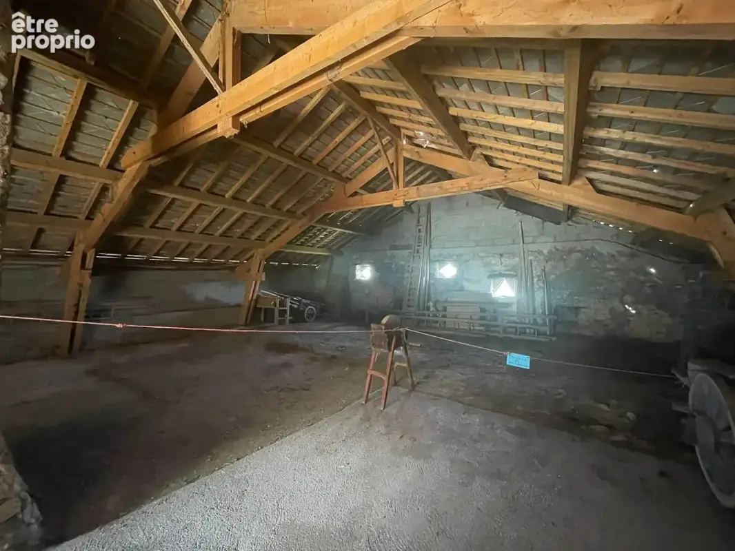Maison de campagne indépendante à restaurer – Grimone (26) - photo 12