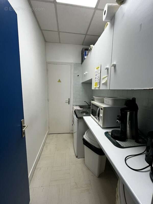 Commerce 289 m² à Compiegne  - photo 8