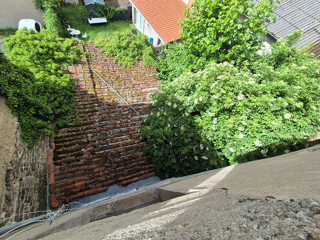 Appartement à THIERS