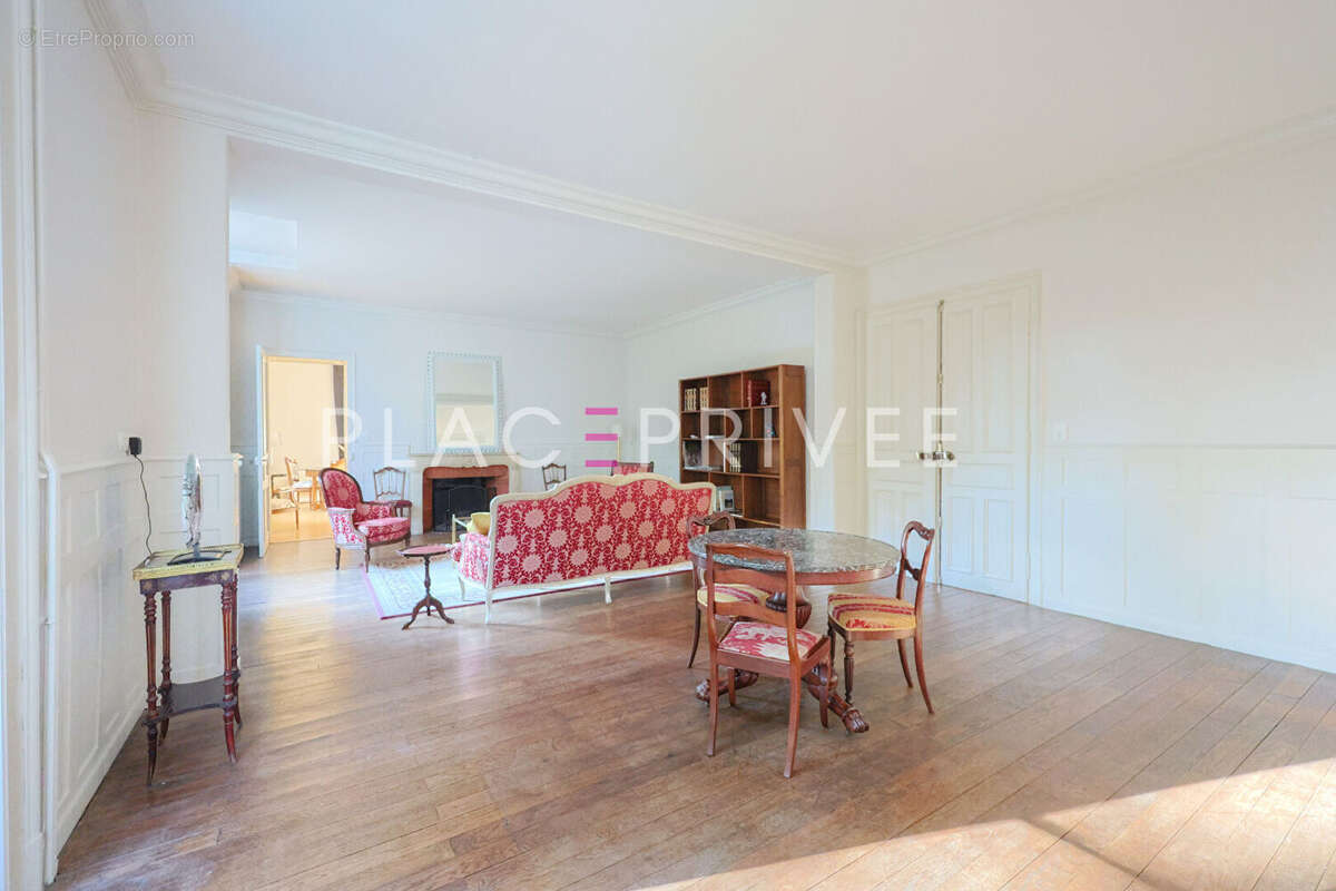 Maison à LE VAL-D&#039;AJOL