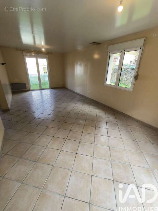 Photo 4 - Maison à CREPY-EN-VALOIS