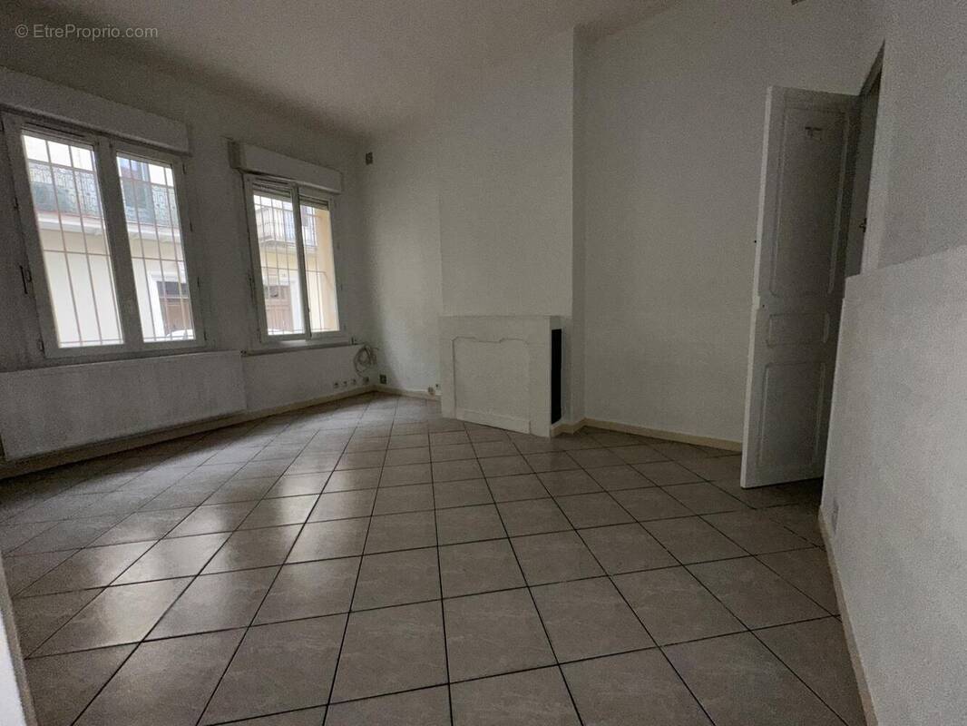 Appartement à BEZIERS
