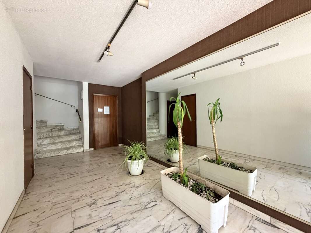 Appartement 50 m² à Grasse  - photo 7