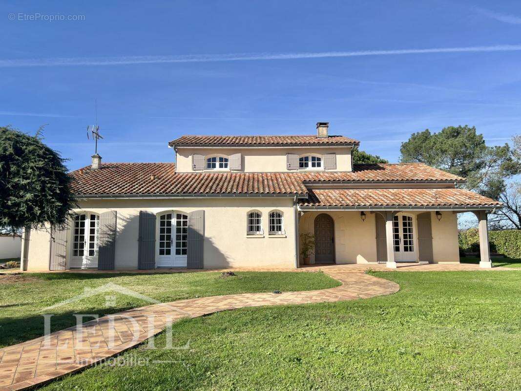 Maison à SAINTE-BAZEILLE