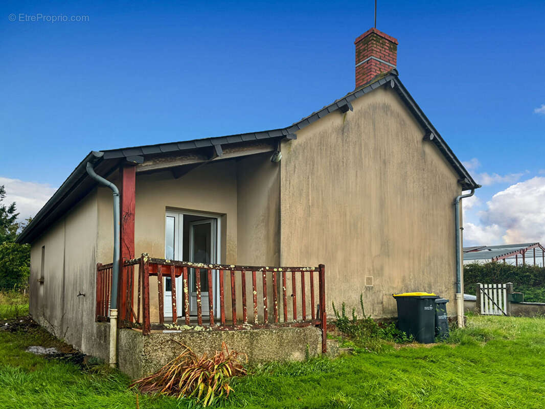 Maison à SENS-DE-BRETAGNE
