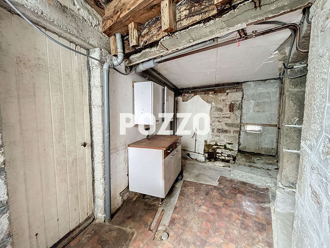 Maison à VILLEDIEU-LES-POELES