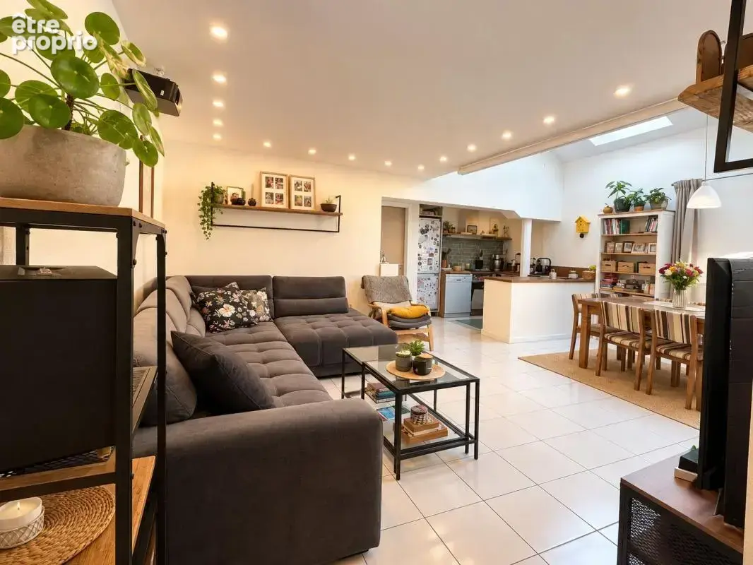 Mulhouse – place franklin – loft duplex 73 m² – 2 chambres – 135 000 € - photo 3