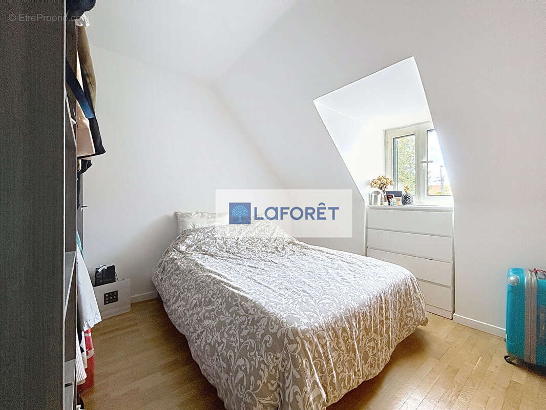 Maison à SARTROUVILLE