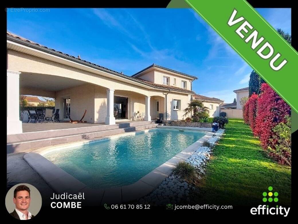 Maison à SAINT-BONNET-DE-MURE