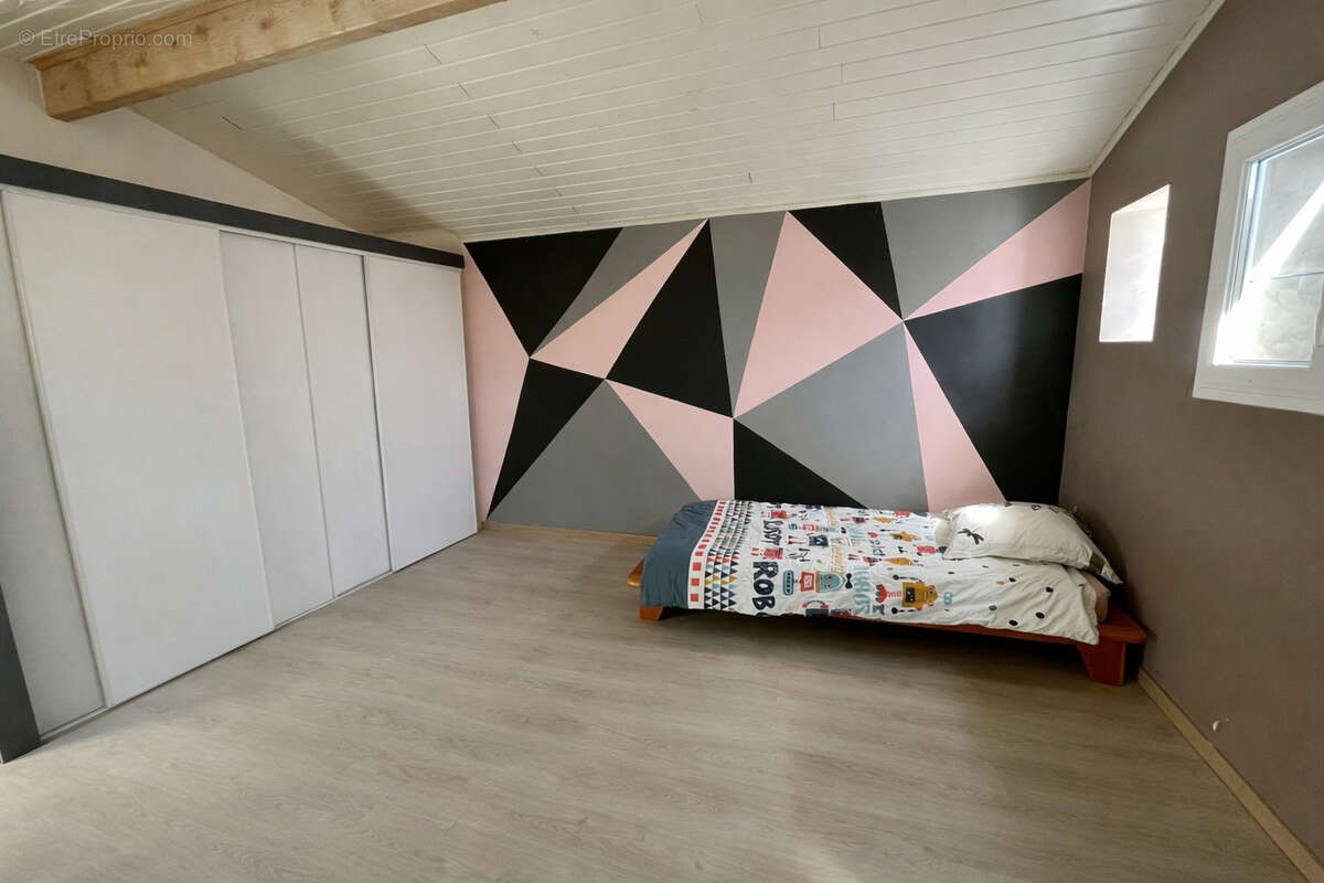 Maison à LAROQUE-DES-ALBERES