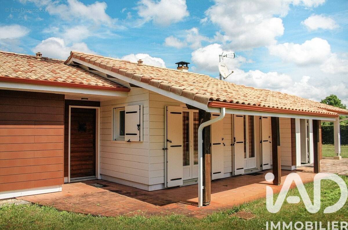 Photo 1 - Maison à SAINTE-HELENE