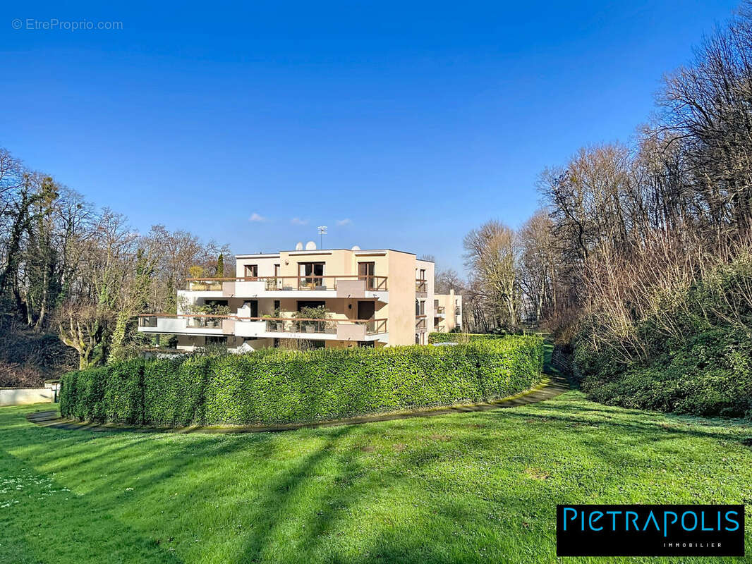 Appartement à CALUIRE-ET-CUIRE